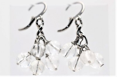 Boucles cristal de roche grappes 